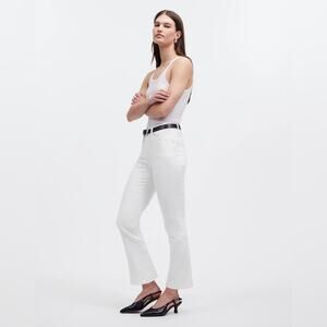 Madewell Mid-Rise Kick Out Crop Jeans [E-6]
